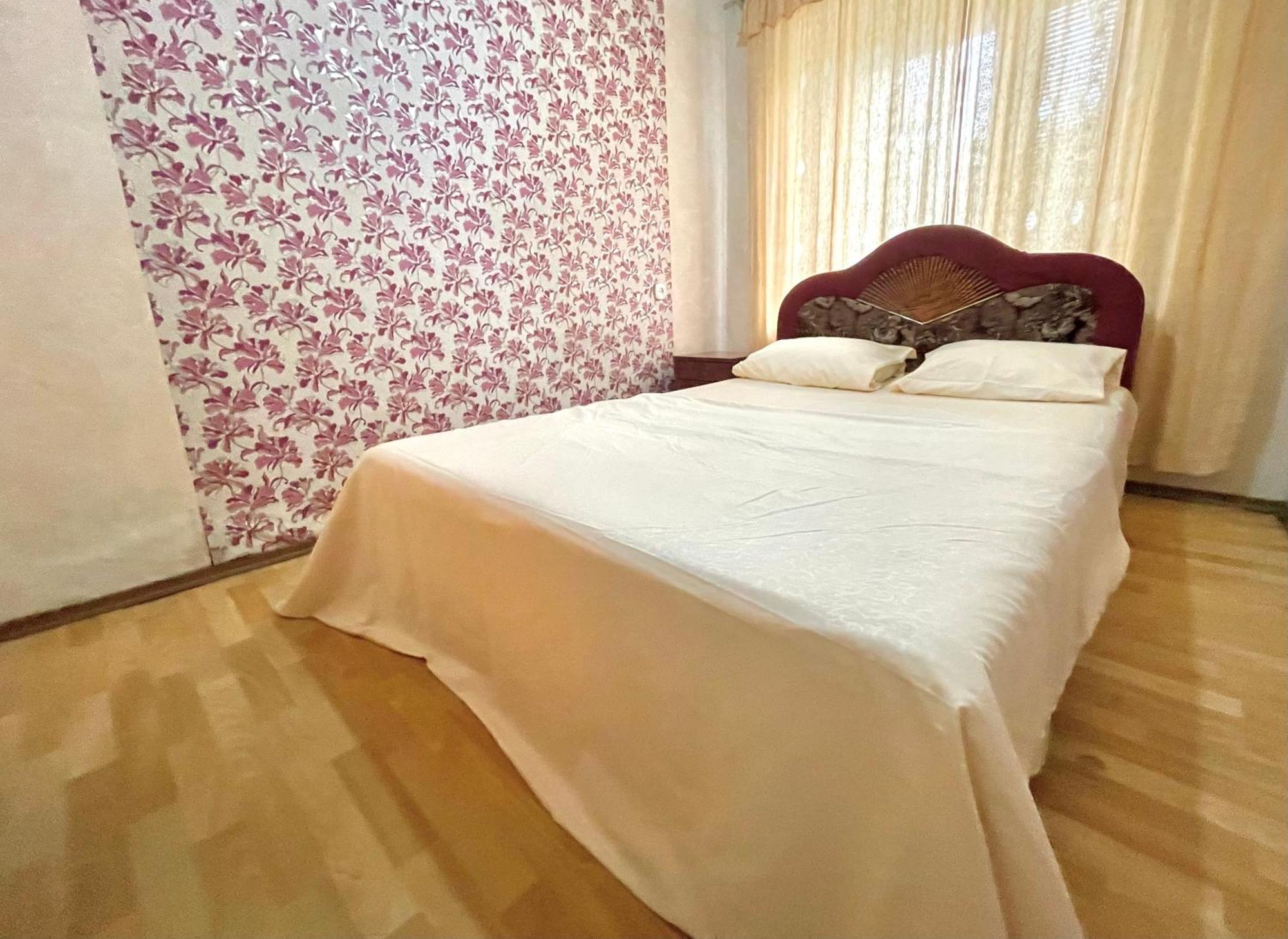 City Center Nikolaev Apartment Nikolayev Bagian luar foto